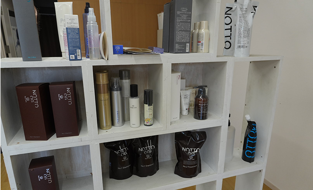 サロンで扱うヘアケア製品